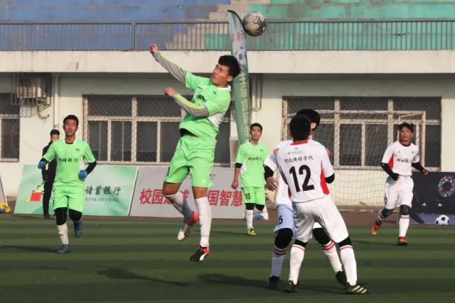 俱乐部杯-马奇34分宁波不敌深圳 周鹏11分